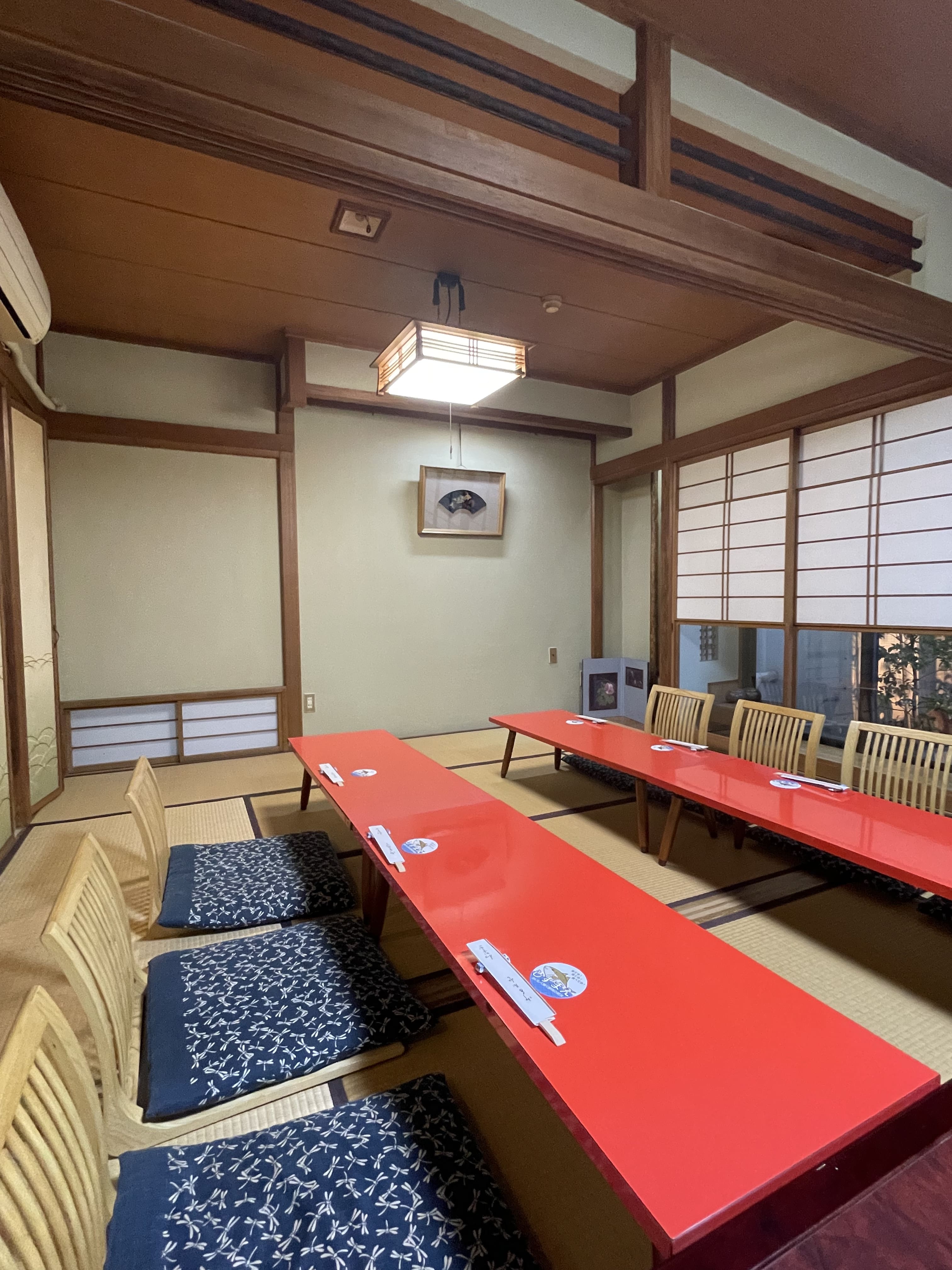 掘りごたつ個室